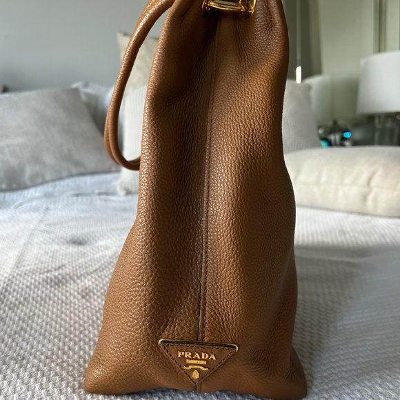 Prada Sholder Bag - Never used! - Picture 5 of 10